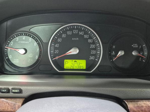 Hyundai Sonata V (NF) с пробегом 2006 года, цена 510 000 рублей, 263900 км, седан, Автокод Объявления