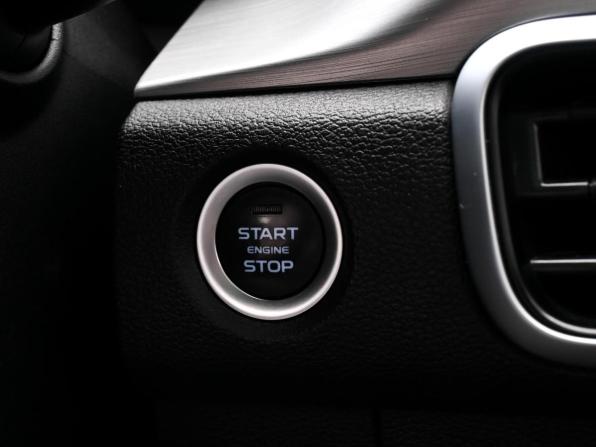 Geely Coolray I с пробегом 2022 года, цена 1 775 000 рублей, 89991 км, внедорожник, Автокод Объявления