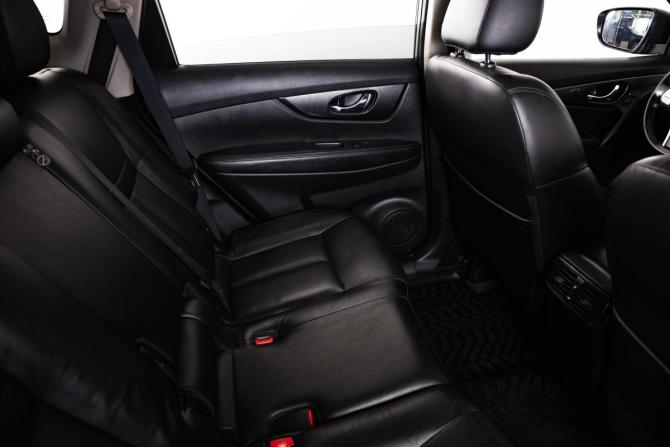 Nissan X-Trail III с пробегом 2015 года, цена 1 599 000 рублей, 218000 км, внедорожник, Автокод Объявления