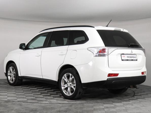 Mitsubishi Outlander III с пробегом 2012 года, цена 1 070 000 рублей, 328269 км, внедорожник, Автокод Объявления