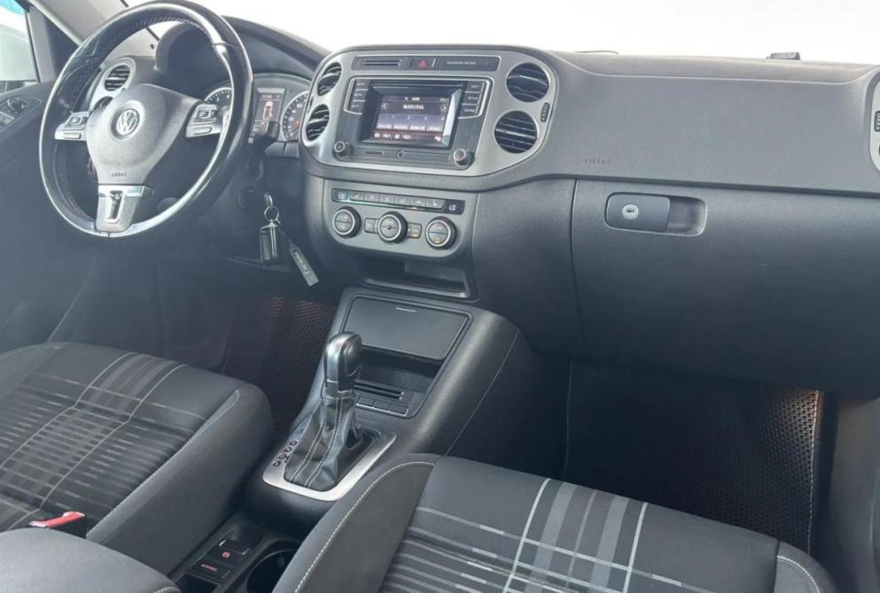 Volkswagen Tiguan I Рестайлинг Киров  - изображение 12