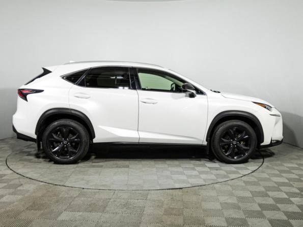 Lexus NX I с пробегом 2017 года, цена 2 885 000 рублей, 101000 км, внедорожник, Автокод Объявления