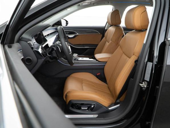 Audi A8 IV (D5) Рестайлинг с пробегом 2025 года, цена 10 198 977 рублей, 1781 км, седан, Автокод Объявления