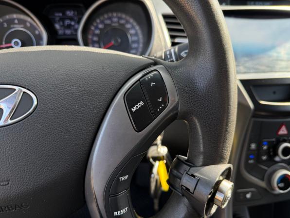 Hyundai Elantra V (MD) с пробегом 2014 года, цена 970 000 рублей, 221587 км, седан, Автокод Объявления