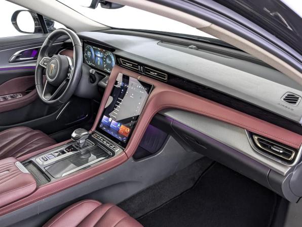 Hongqi H5 II с пробегом 2023 года, цена 2 960 000 рублей, 66044 км, седан, Автокод Объявления