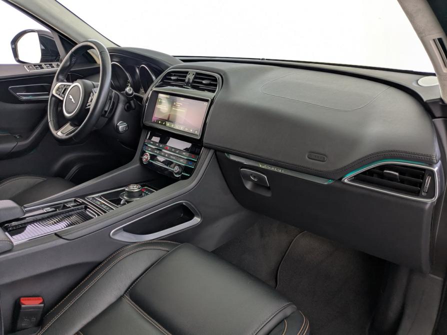 Jaguar F-Pace I Москва  - изображение 21