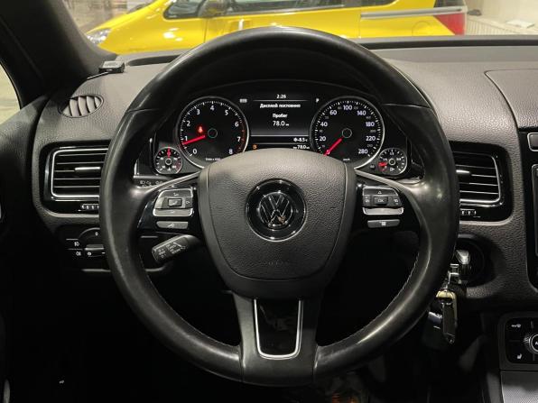 Volkswagen Touareg II Рестайлинг с пробегом 2015 года, цена 2 490 000 рублей, 166249 км, внедорожник, Автокод Объявления