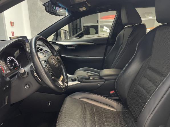 Lexus NX I с пробегом 2015 года, цена 2 900 000 рублей, 97000 км, внедорожник, Автокод Объявления