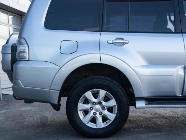 Mitsubishi Pajero IV Рестайлинг 1 с пробегом 2011 года, цена 2 154 189 рублей, 178119 км, внедорожник, Автокод Объявления