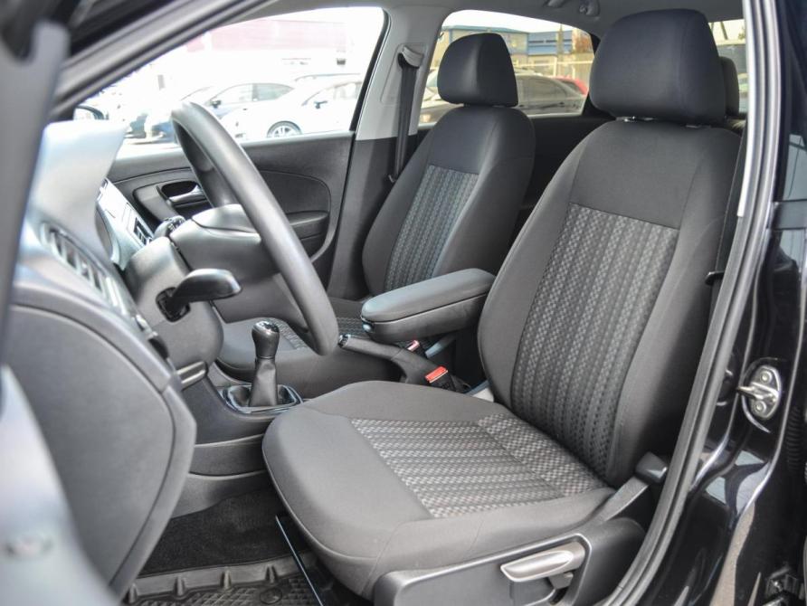 Volkswagen Polo V Рестайлинг Курган  - изображение 10