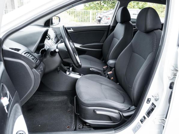 Hyundai Solaris I с пробегом 2011 года, цена 840 000 рублей, 181859 км, хэтчбек, Автокод Объявления