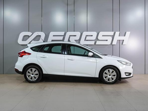 Ford Focus III Рестайлинг с пробегом 2016 года, цена 1 114 000 рублей, 142818 км, хэтчбек, Автокод Объявления