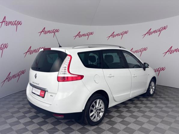 Renault Scenic III Рестайлинг 2 с пробегом 2016 года, цена 1 099 000 рублей, 242001 км, минивэн, Автокод Объявления