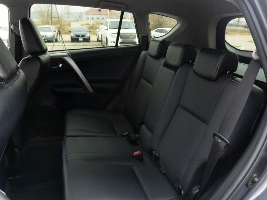 Toyota RAV4 IV (XA40) Рестайлинг Улан-Удэ  - изображение 14