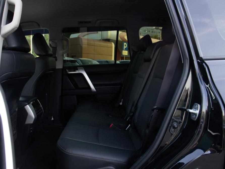 Toyota Land Cruiser Prado 150 Series Рестайлинг 3 Москва  - изображение 8
