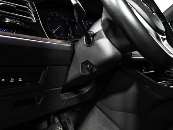 Volkswagen Touareg III с пробегом 2019 года, цена 4 499 700 рублей, 139885 км, внедорожник, Автокод Объявления