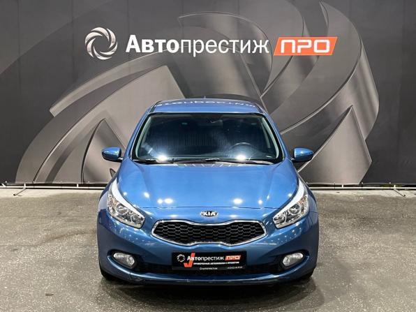Kia Ceed II с пробегом 2015 года, цена 1 024 000 рублей, 171596 км, хэтчбек, Автокод Объявления
