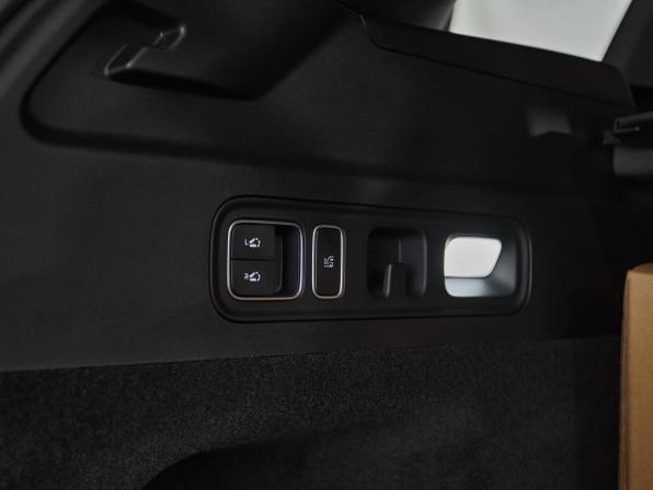 Новый Li Auto (Lixiang) L7 I Рестайлинг 2025 года, цена 10 590 000 рублей, внедорожник, Автокод Объявления