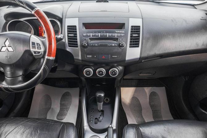 Mitsubishi Outlander II с пробегом 2007 года, цена 999 000 рублей, 199800 км, внедорожник, Автокод Объявления