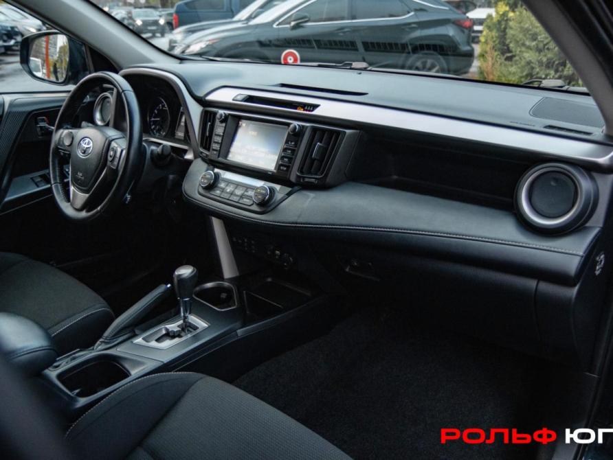 Toyota RAV4 IV (XA40) Рестайлинг Москва  - изображение 7