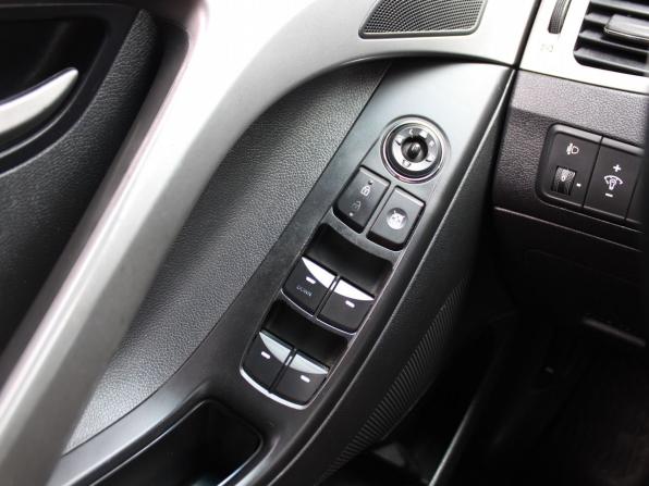Hyundai Elantra V (MD) с пробегом 2011 года, цена 789 000 рублей, 217733 км, седан, Автокод Объявления