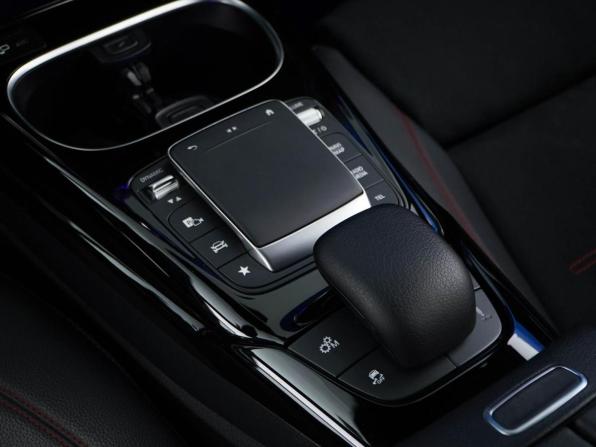 Mercedes-Benz A-Класс AMG II (W177) с пробегом 2022 года, цена 4 498 055 рублей, 37866 км, хэтчбек, Автокод Объявления