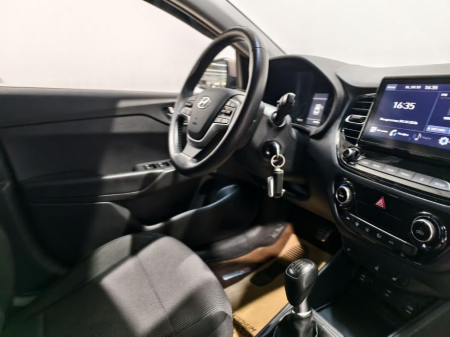 Hyundai Solaris II Курск  - изображение 5