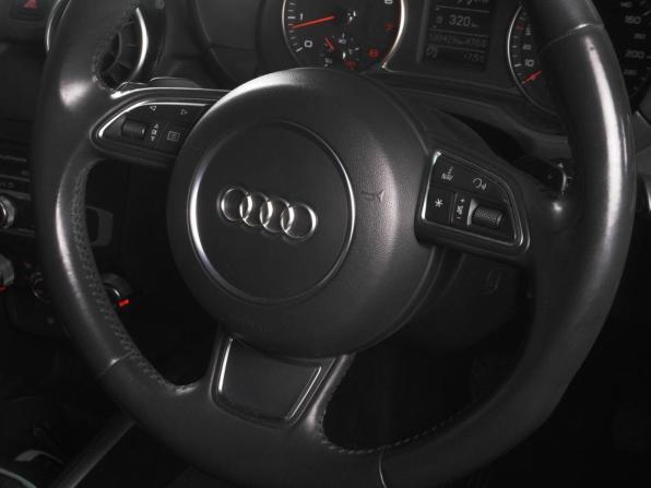Audi A1 I (8X) с пробегом 2012 года, цена 950 000 рублей, 100429 км, хэтчбек, Автокод Объявления
