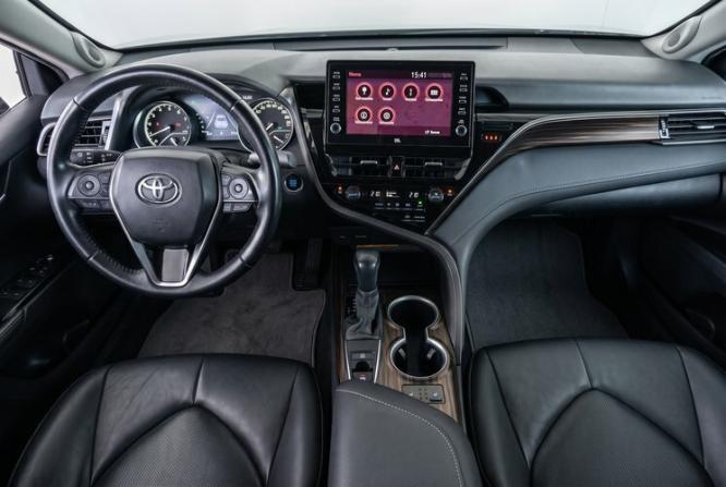 Toyota Camry VIII (XV70) Рестайлинг с пробегом 2021 года, цена 2 880 000 рублей, 168096 км, седан, Автокод Объявления