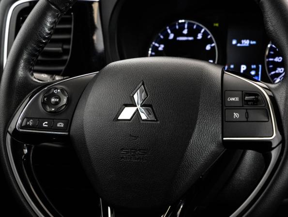 Mitsubishi Outlander III Рестайлинг 2 с пробегом 2018 года, цена 1 499 000 рублей, 151456 км, внедорожник, Автокод Объявления