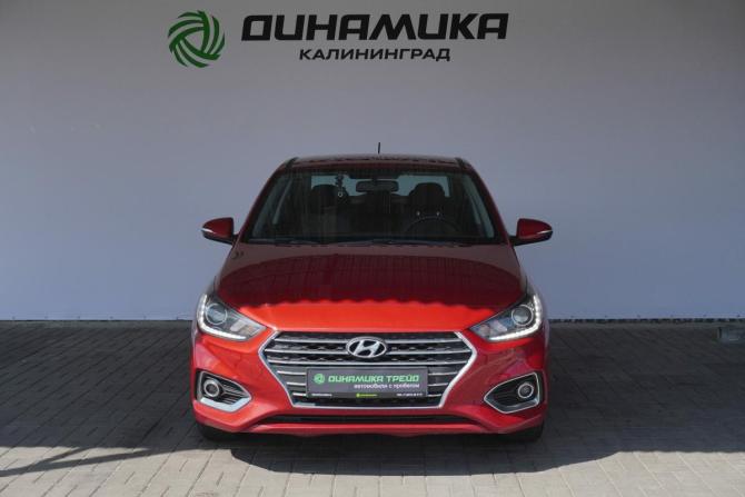 Hyundai Solaris II с пробегом 2017 года, цена 1 390 000 рублей, 139000 км, седан, Автокод Объявления