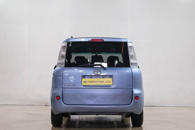 Toyota Sienta I Рестайлинг 1 с пробегом 2012 года, цена 899 000 рублей, 201000 км, компактвэн, Автокод Объявления