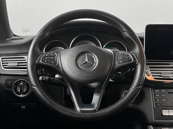 Mercedes-Benz CLS II (C218) Рестайлинг с пробегом 2015 года, цена 2 549 900 рублей, 267571 км, седан, Автокод Объявления