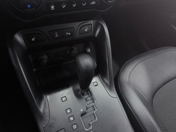 Hyundai ix35 I Рестайлинг с пробегом 2014 года, цена 1 399 800 рублей, 184000 км, внедорожник, Автокод Объявления