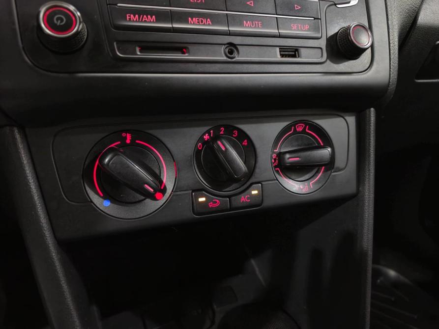 Volkswagen Polo V Рестайлинг Альметьевск  - изображение 21