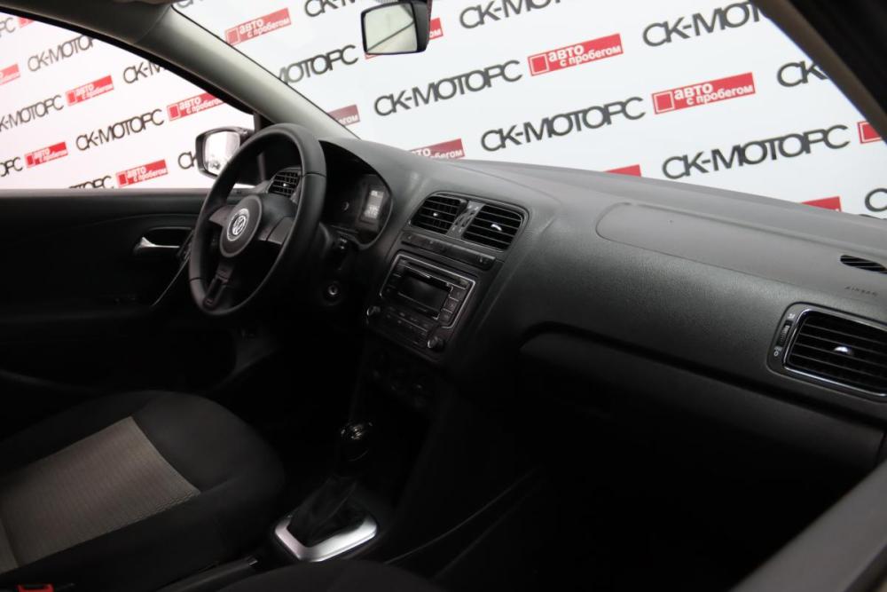 Volkswagen Polo V Рестайлинг Сургут  - изображение 9