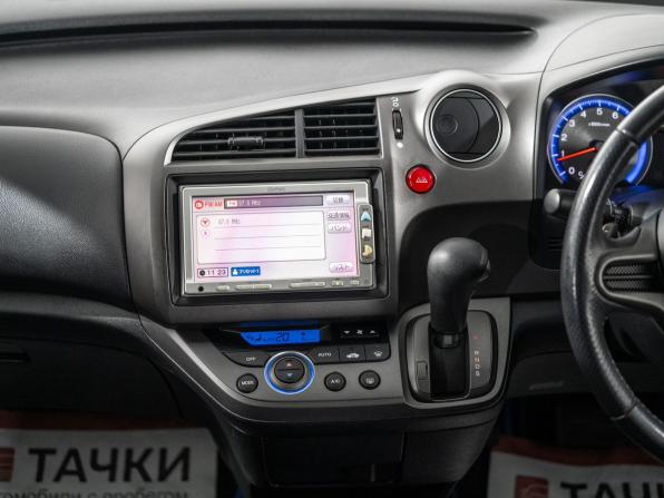 Honda Stream II Рестайлинг с пробегом 2009 года, цена 1 250 000 рублей, 104073 км, компактвэн, Автокод Объявления