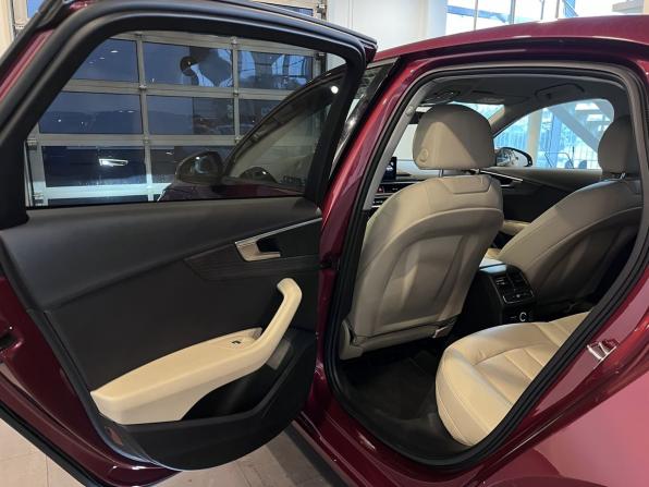 Audi A4 V (B9) с пробегом 2019 года, цена 2 212 000 рублей, 105527 км, седан, Автокод Объявления