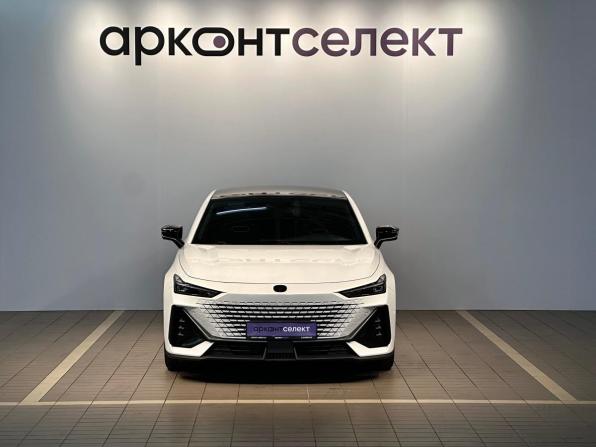 Changan UNI-V I с пробегом 2024 года, цена 2 390 000 рублей, 34010 км, лифтбек, Автокод Объявления