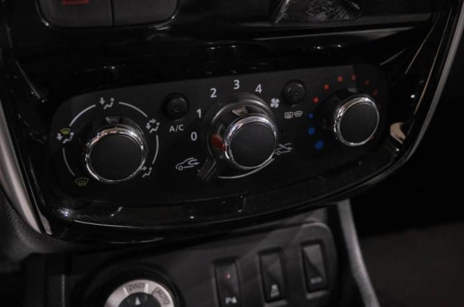 Nissan Terrano III (D10) с пробегом 2018 года, цена 1 499 000 рублей, 146000 км, внедорожник, Автокод Объявления