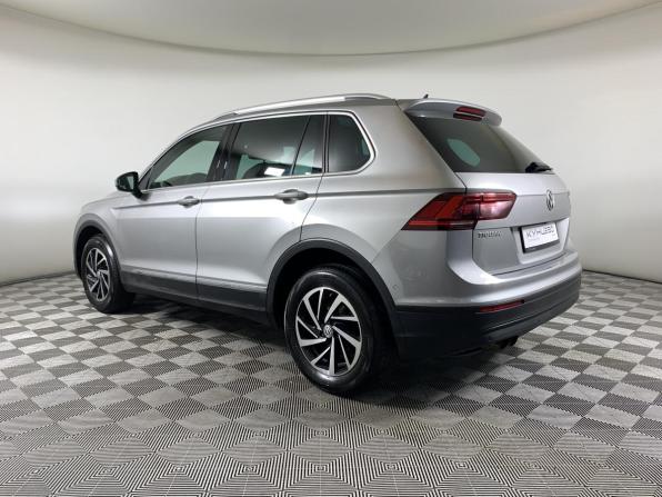 Volkswagen Tiguan II с пробегом 2018 года, цена 1 995 000 рублей, 112726 км, внедорожник, Автокод Объявления