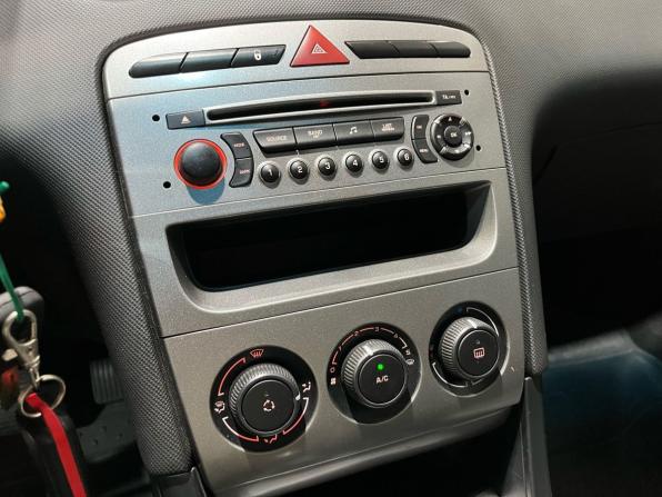 Peugeot 408 I с пробегом 2012 года, цена 595 000 рублей, 167350 км, седан, Автокод Объявления