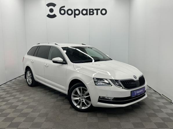 Skoda Octavia III (A7) Рестайлинг с пробегом 2019 года, цена 1 880 000 рублей, 206376 км, универсал, Автокод Объявления