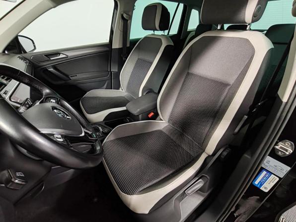 Volkswagen Tiguan II с пробегом 2019 года, цена 2 655 000 рублей, 112049 км, внедорожник, Автокод Объявления