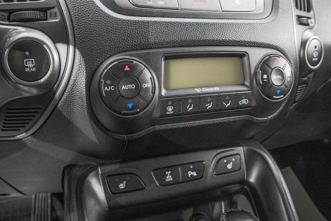 Hyundai ix35 I Рестайлинг с пробегом 2013 года, цена 1 599 000 рублей, 205000 км, внедорожник, Автокод Объявления