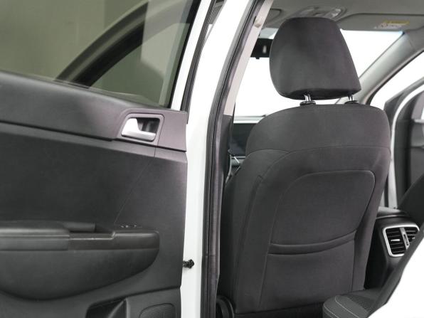 Kia Sportage IV с пробегом 2016 года, цена 1 970 000 рублей, 141000 км, внедорожник, Автокод Объявления