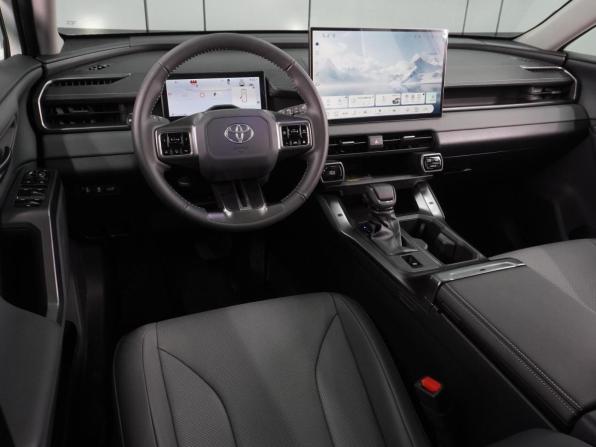 Toyota RAV4 VI (XA60) с пробегом 2026 года, цена 4 558 000 рублей, 660 км, внедорожник, Автокод Объявления