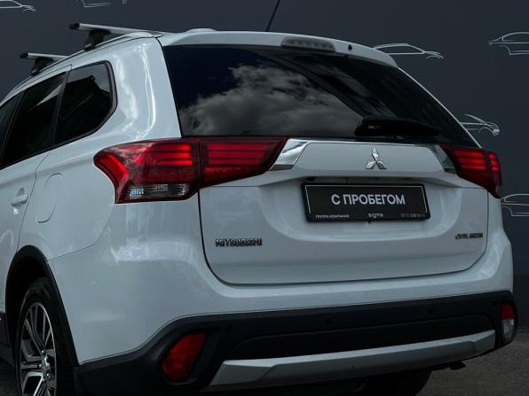 Mitsubishi Outlander III Рестайлинг 2 с пробегом 2015 года, цена 1 598 900 рублей, 155357 км, внедорожник, Автокод Объявления
