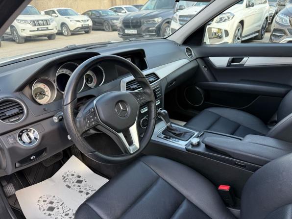 Mercedes-Benz C-Класс III (W204) Рестайлинг с пробегом 2013 года, цена 1 730 000 рублей, 151500 км, седан, Автокод Объявления