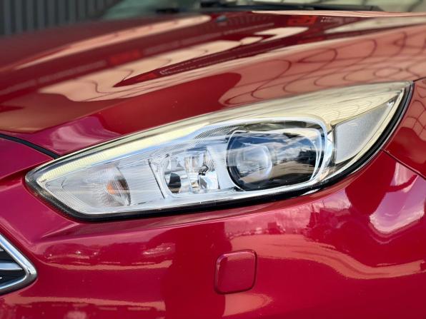 Ford Focus III Рестайлинг с пробегом 2018 года, цена 1 334 000 рублей, 76072 км, хэтчбек, Автокод Объявления